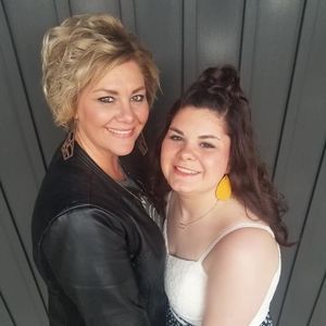 Meet your Posher, Amber